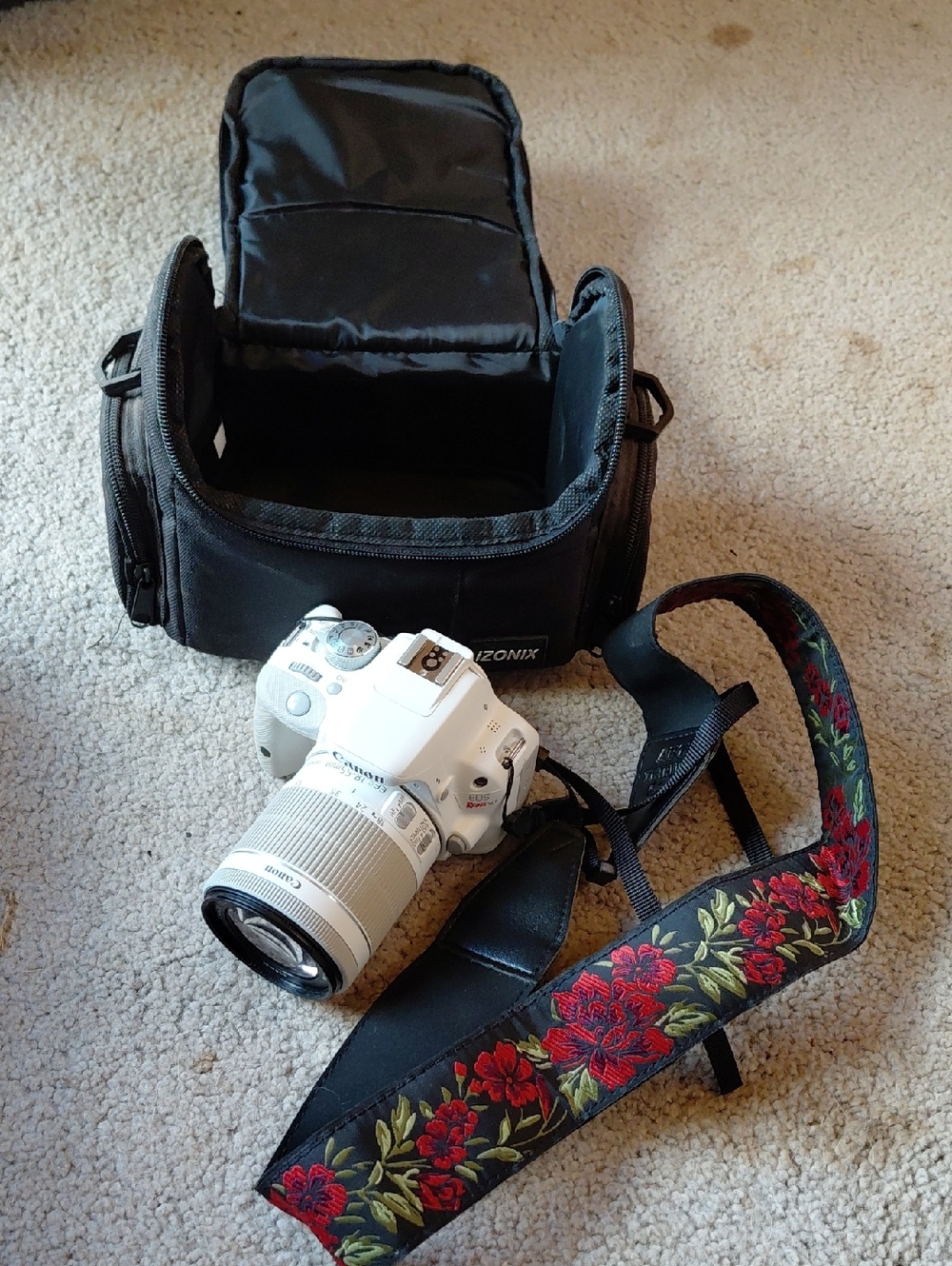 Canon REBEL EOS SL1